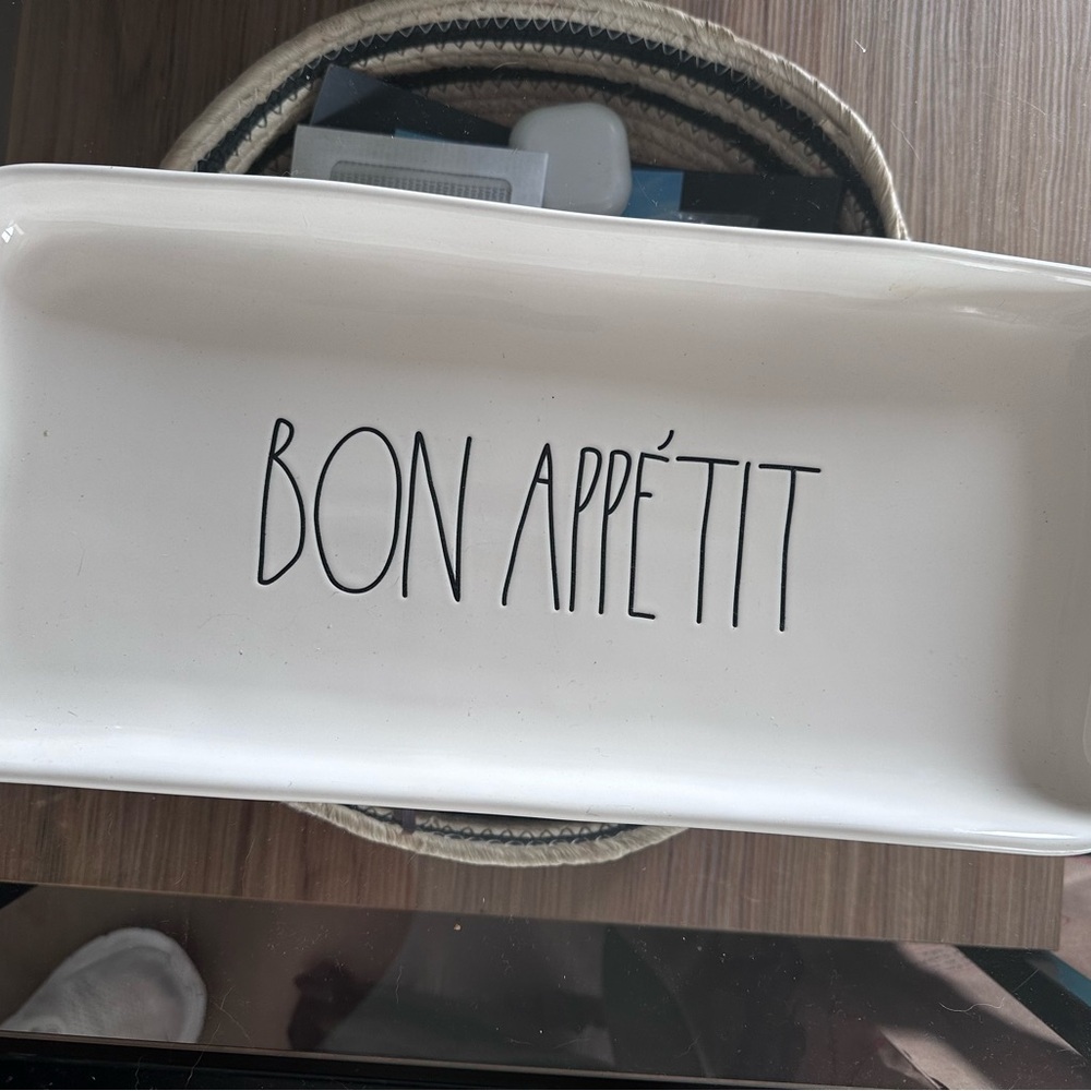 Rae Dunn Artisan Collection Ceramic Piece “BON APPETIT”